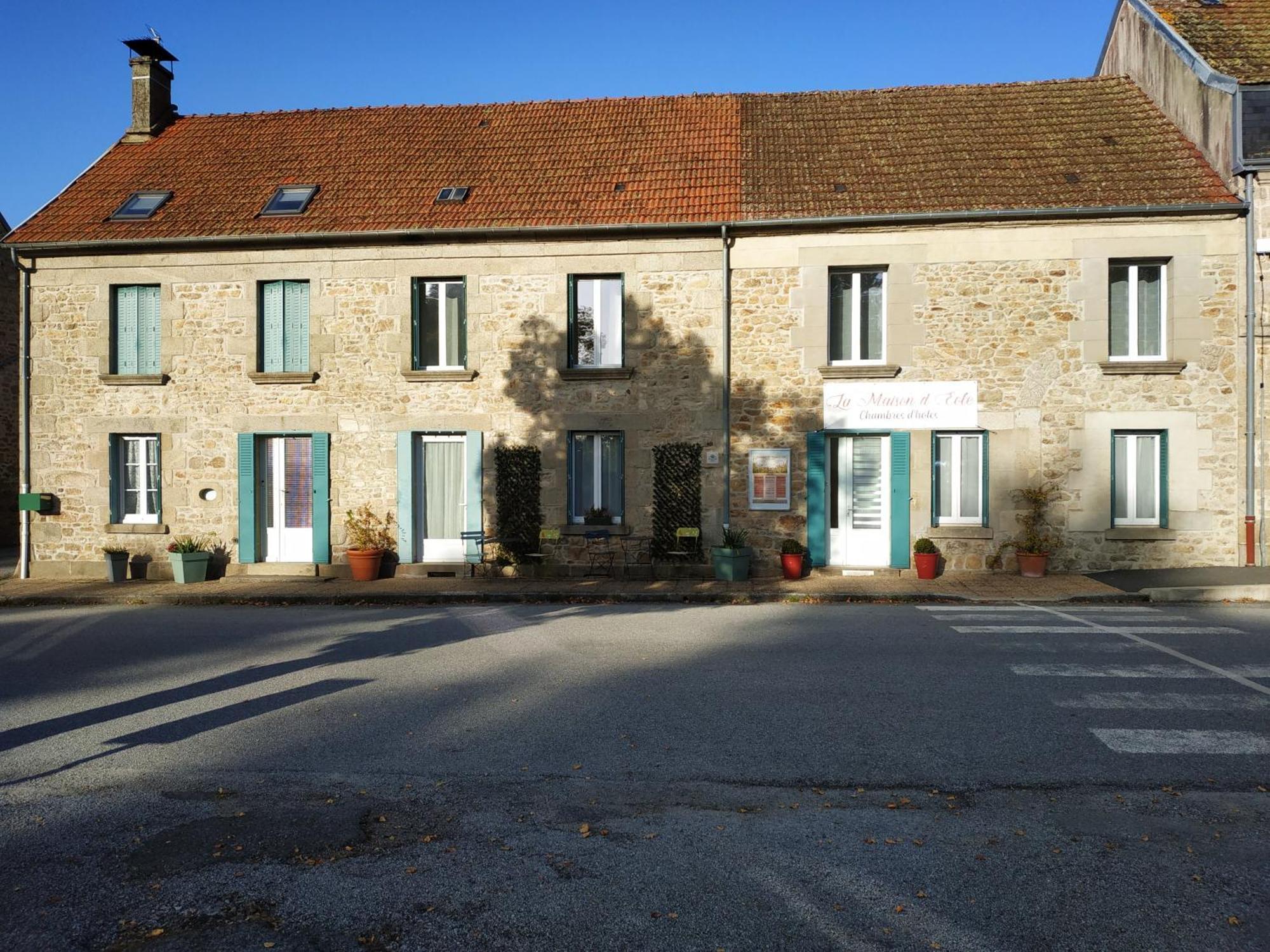 La Maison D Eole Saint-Sulpice-les-Champs Exterior foto